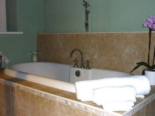 Alpine Lodge Guest House بكستون المظهر الخارجي الصورة